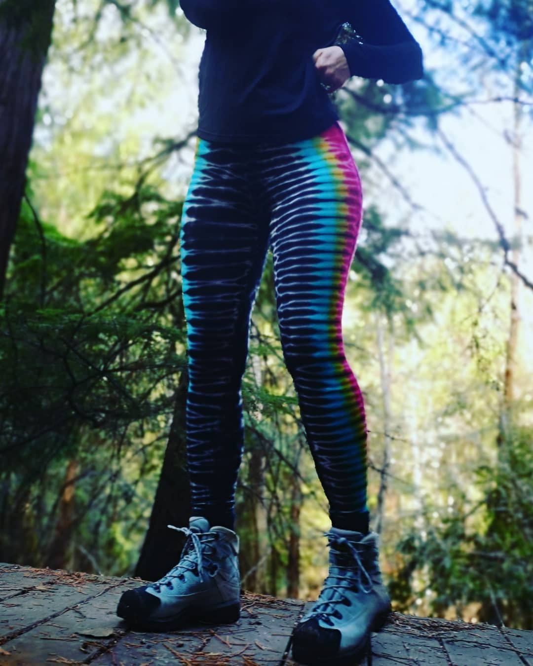 Charcoal Rainbow Leggings – Arcane Coda