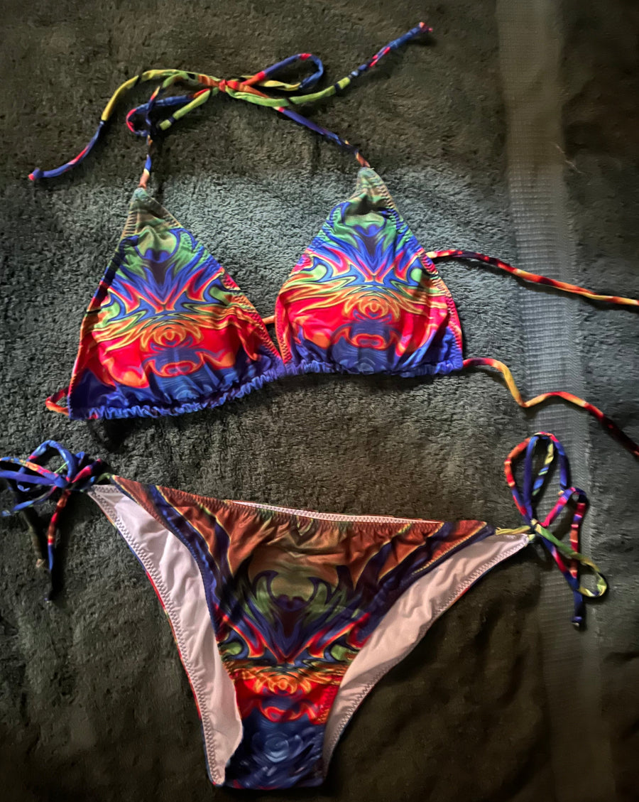 Bikinis: Earth, Fire, Power